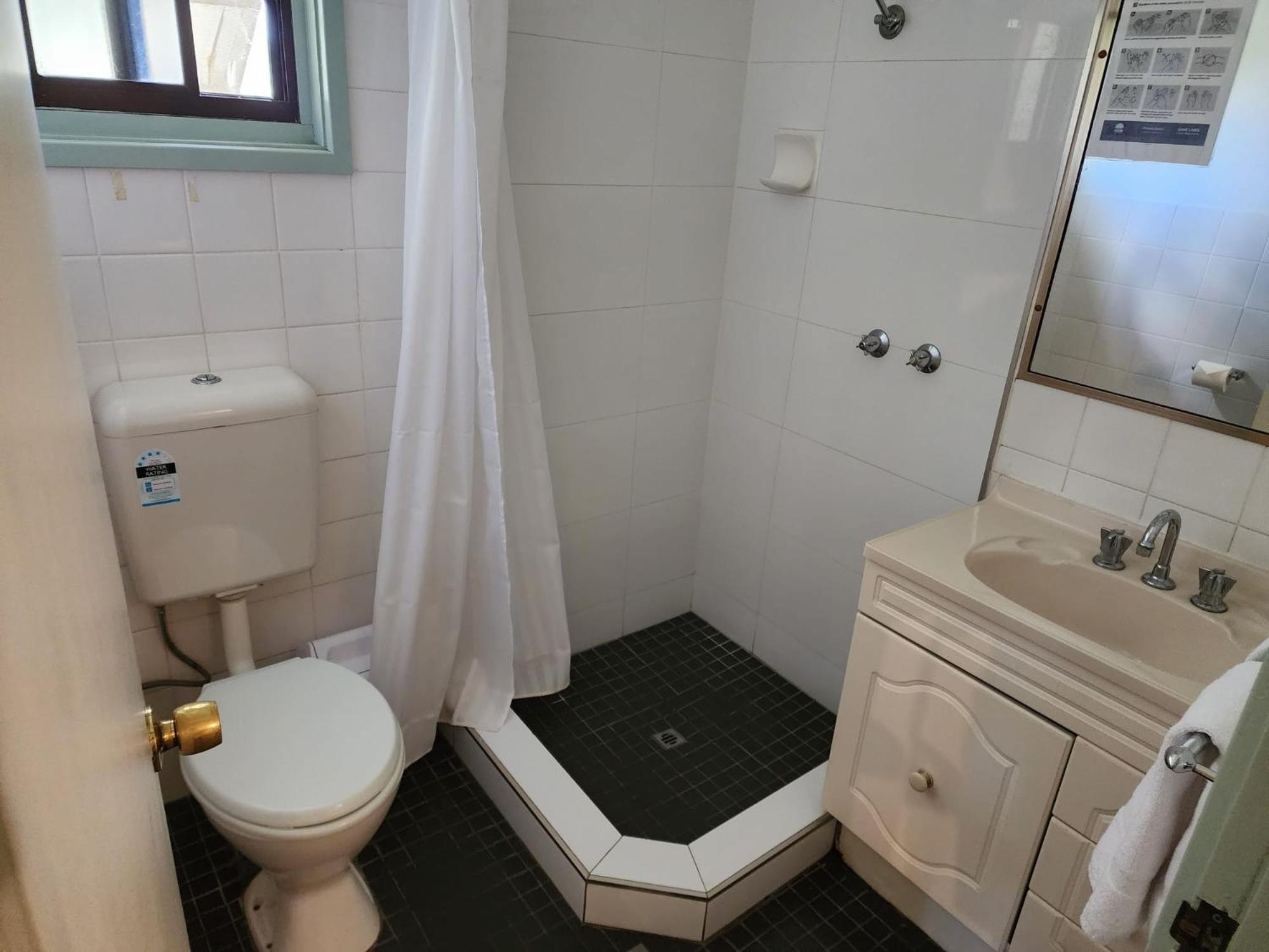 Lake Forbes Motel Luaran gambar