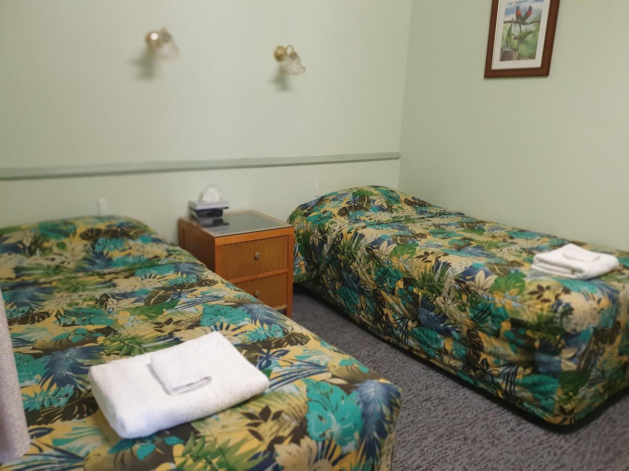 Lake Forbes Motel Luaran gambar