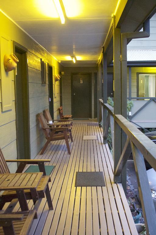 Lake Forbes Motel Luaran gambar