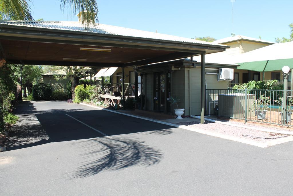 Lake Forbes Motel Luaran gambar